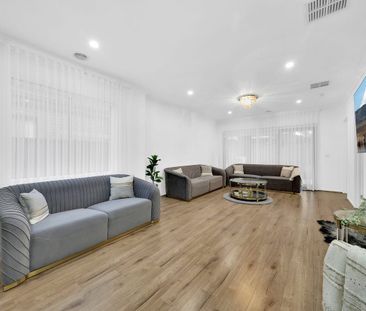 Stunning Family Home - Photo 5