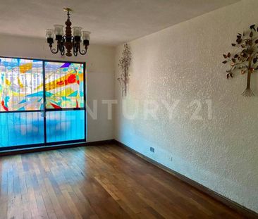 Casa en Renta en Col. Cedros - Photo 1