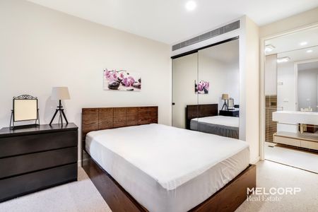 LUXURIOUS TWO BED & BATH AT ROYAL ELIZABETH - FURNISHED - Photo 5