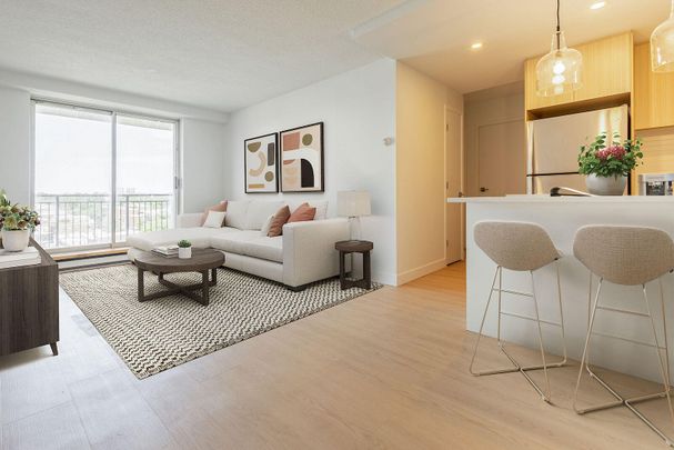 1825 Ste Rose Street, Montréal, QC - Photo 1