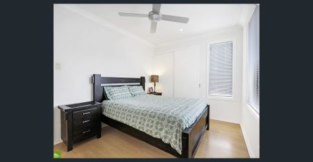 City and Coastal Convenience - Photo 4