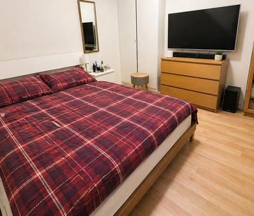 5 bedroom semi-detached house to rent - Photo 3