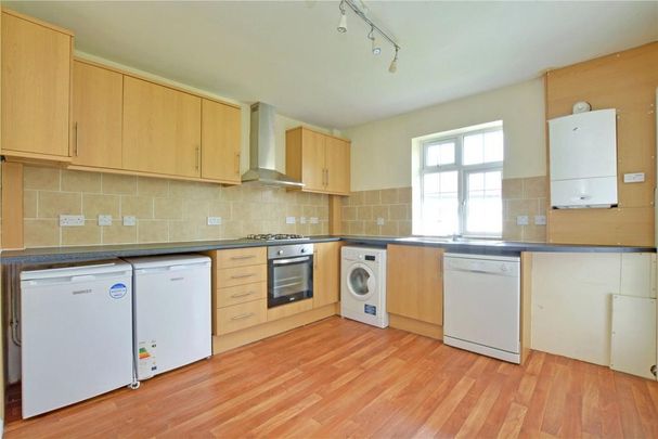 3 bedroom apartment to rent - Photo 1