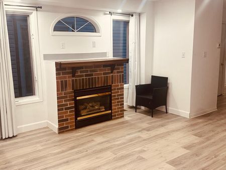 For Lease - 48 Yellow Brick Road, Brampton, Ontario - Photo 5