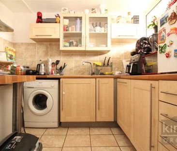 1 Bedroom Flat To Let - Photo 5