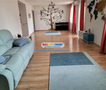 Casa, Str. Rachitei , 4 dormitoare si 1 living, 700 euro - Photo 2