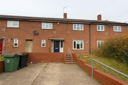3 bedroom terraced house to rent - Photo 5