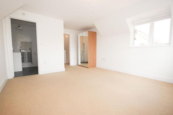 5 bedroom house to rent - Photo 1