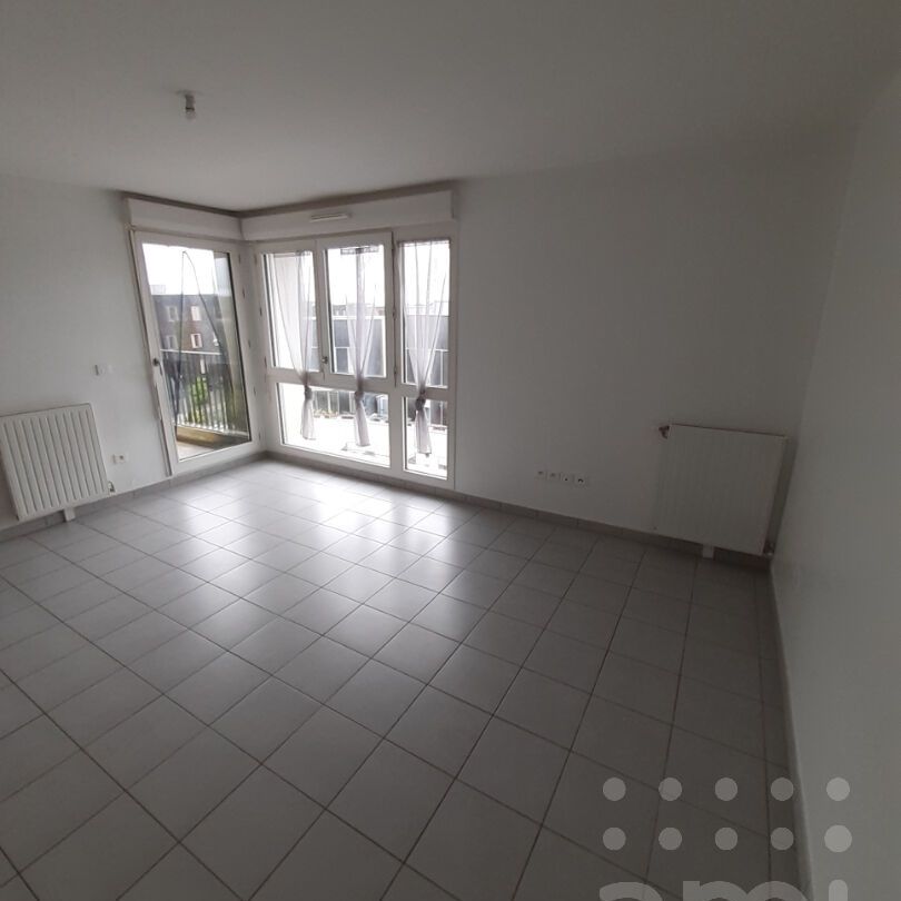 Appartement Menucourt 2 pièces 43.67 m2 + Parking - Photo 1