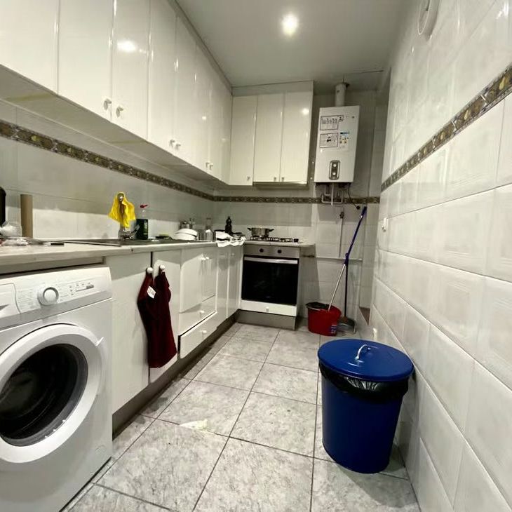 Carrer de Casp, Barcelona, Catalonia 08013 - Photo 1