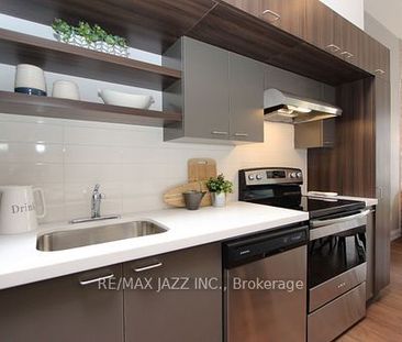 For Lease - 14 1/2 King Street Unit# 302, Oshawa, Ontario - Photo 4