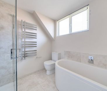 Camp Road, Gerrards Cross, Buckinghamshire,SL9 - Photo 5