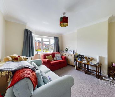 3 bedroom semi-detached house to rent - Photo 3