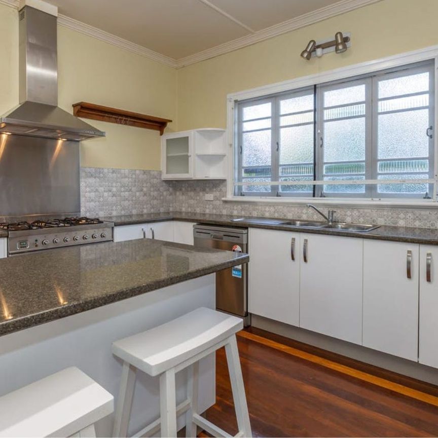 Great Family Home Centerally Located - Photo 1