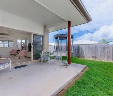 Modern Family Living in Quiet Cul-De-Sac - Photo 5