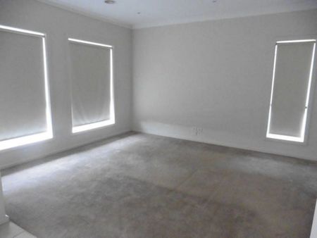 Great Location! - Photo 2