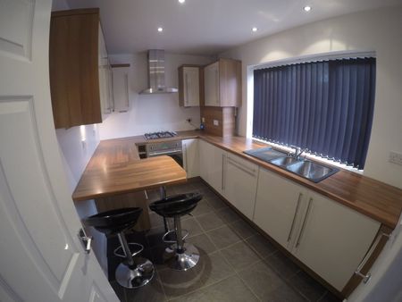 3 Bed Semi-Detached House, Brushfield Grove, S12 - Photo 5