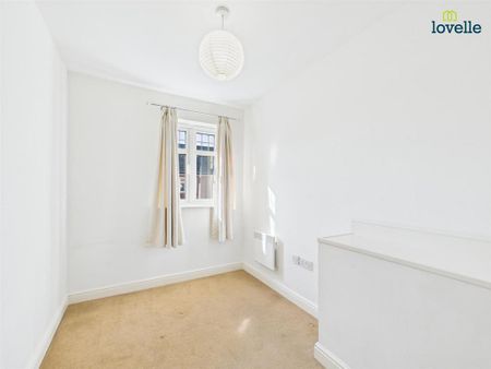 2 bedroom apartment to rent - Photo 4