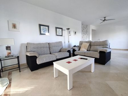 Middle Floor Apartment · Costalita - Photo 2