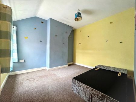 3 bedroom terraced house to rent - Photo 3