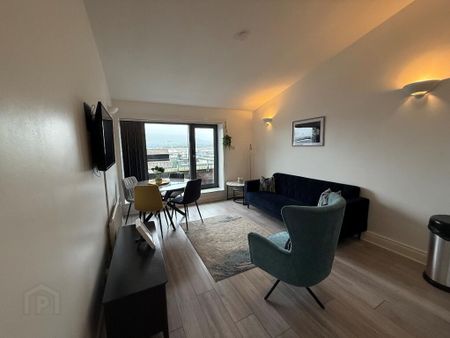 Apt 13, Lesley Plaza, Lisburn Road, Belfast, BT9 6JN - Photo 2