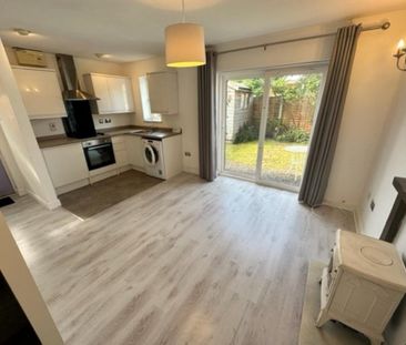 1 bedroom semi-detached house to rent - Photo 6