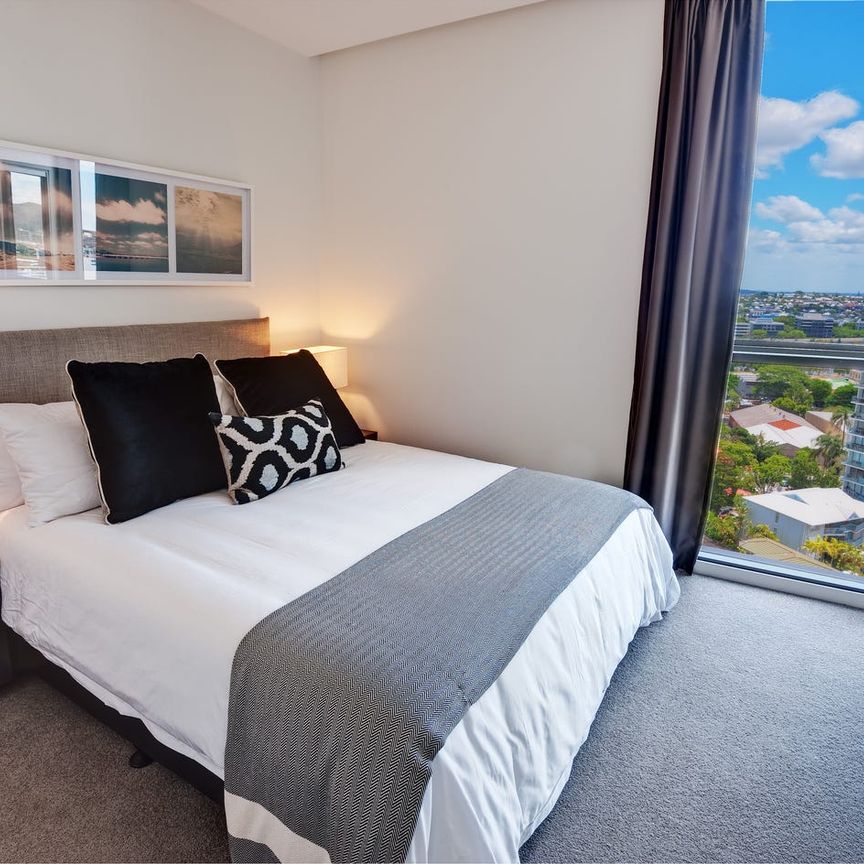 905/4 Edmondstone Street, South Brisbane, Qld 4101 - Photo 1