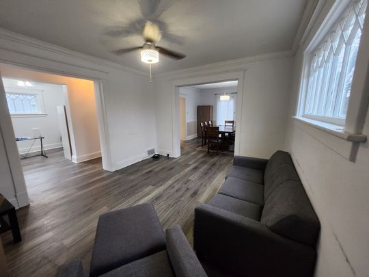 For Lease - 8269 Willoughby Drive, Niagara Falls, Ontario - Photo 1