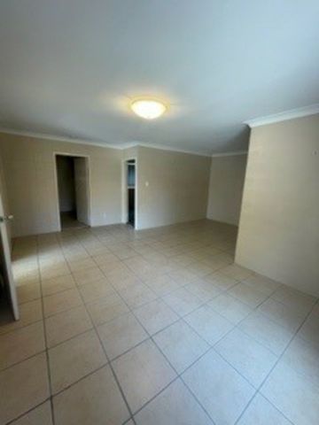 1/13 Evonrise Court, Rangeville - Photo 2