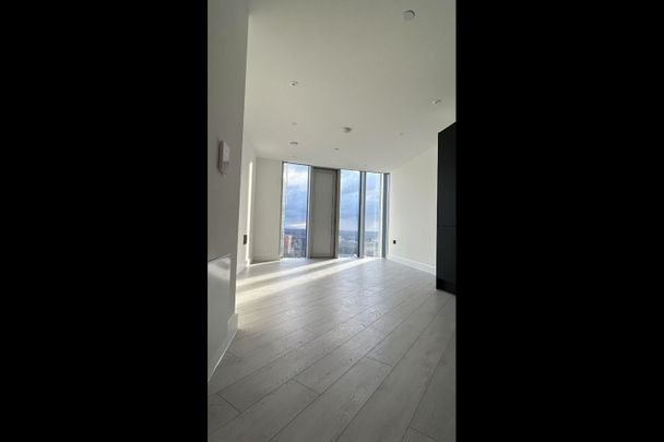 1 Bed Flat, Manchester, M3 - Photo 1