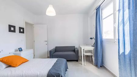 Carrer Justo Vilar, Valencia, Valencian Community 46011 - Photo 2