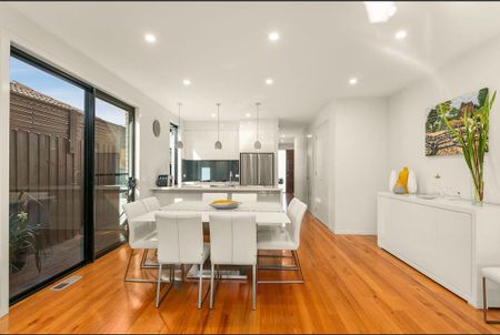 Designed With Distinction! - Photo 3