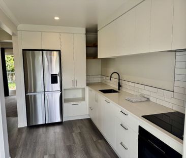 Renovated Cottage - Photo 6