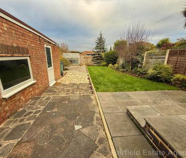 2 bedroom semi-detached bungalow to rent - Photo 3