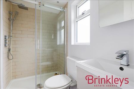 4 bedroom terraced house to rent - Photo 4