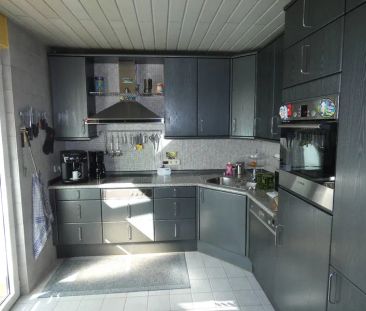 Geräumige 3-Zimmer-Wohnung mit großem Sonnenbalkon im Zweifamilienhaus - Photo 3