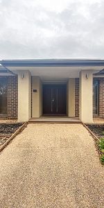An Absolute Custom built Stunner In Alamanda School Zone - Photo 3