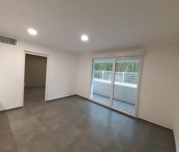 Location Appartement 2 pièces 36m² MARSEILLE 8ème - Photo 6