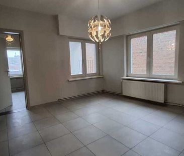 Appartement te huur in Sint-Niklaas voor € 1.200 met 2 slaapkamers - Foto 3