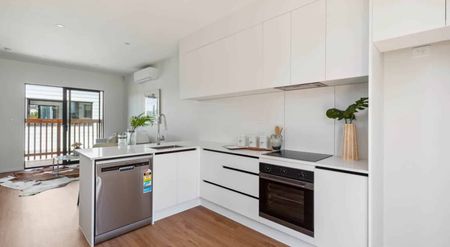 2 Beds Chic New House In West Harbour - Photo 2