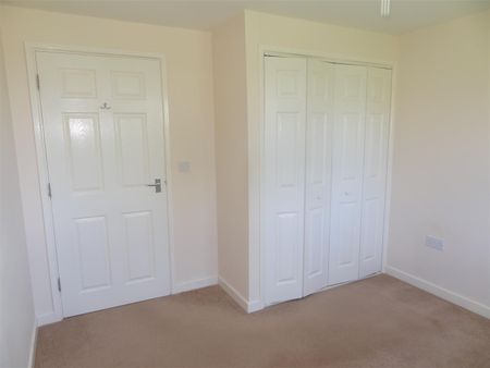 Apartment 4, Sutton Court Sutton Road, Shrewsbury, SY2 6FE - Photo 2