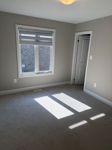 For Lease - 25 Paddington Grove Unit# Upper, Barrie, Ontario - Photo 3