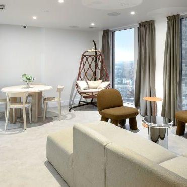 Studio to rent - Photo 1