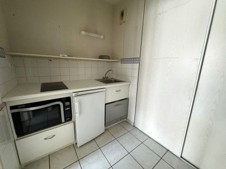 Location Appartement 1 pièce 35m² LIMOGES 87000 - Photo 3