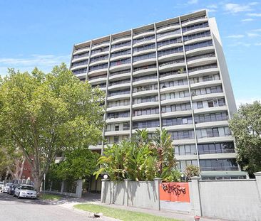 Unit 302/81 Queens Road, Melbourne. - Photo 5