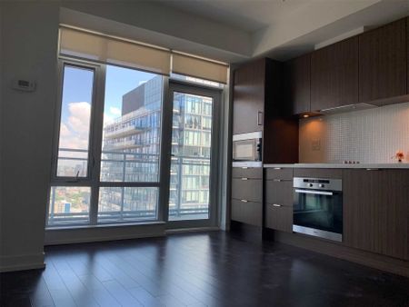 For Lease - 21 Widmer Street Unit# 3703, Toronto, Ontario - Photo 2