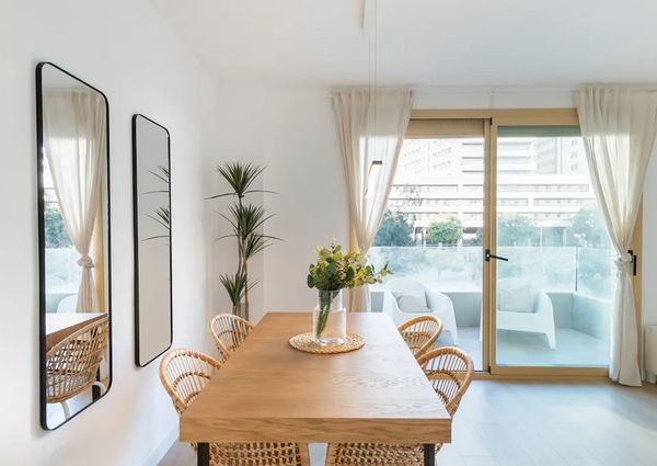 Carrer de Pi i Margall, Badalona, Catalonia 08912