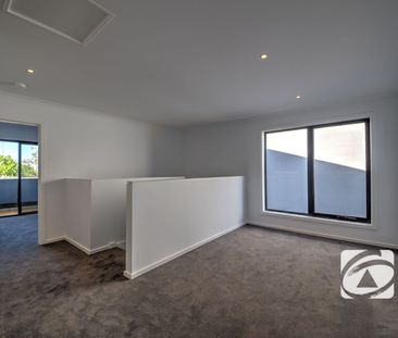 TOWNHOUSE IN BERWICK'S EXCLUSIVE HARK - Photo 5