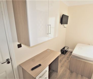 Brays Lane, Coventry, CV2 4DZ - Photo 2