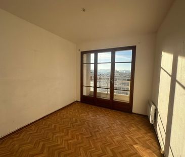 Location Appartement 3 pièces 61m² MARSEILLE 10ème - Photo 1